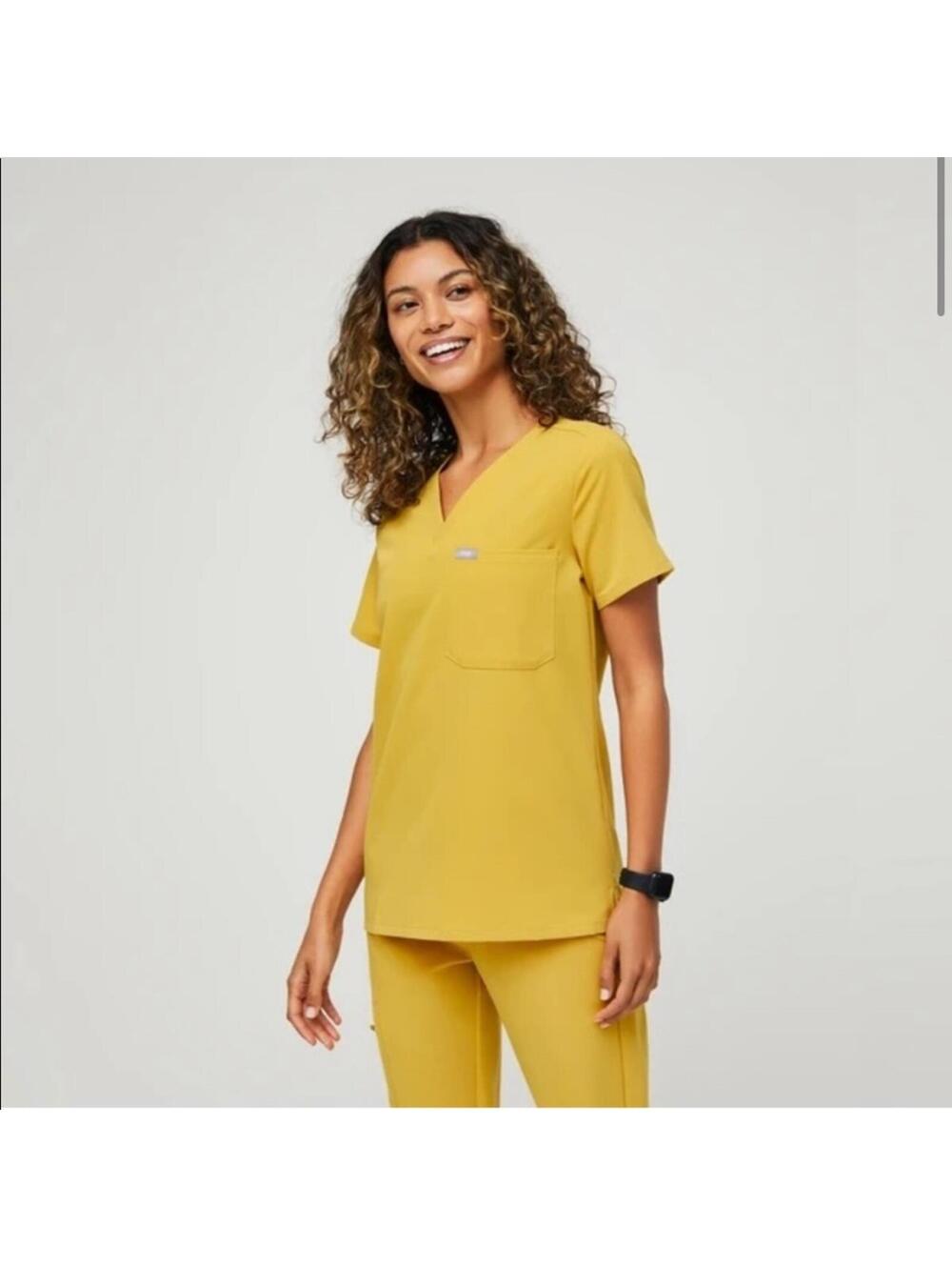 NWOT FIGS Catarina One Pocket Scrub Top Light Gold Medium